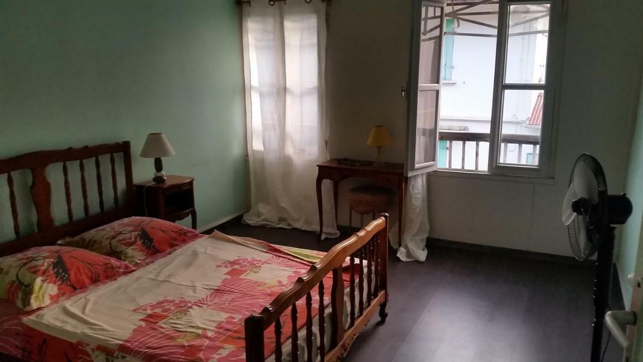 Chambre D'Hote A Saint-Pierre Εξωτερικό φωτογραφία